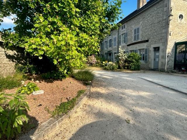 Chambres D'Hotes Dans Une Maison De Caractere Mussey-sur-Marne Экстерьер фото